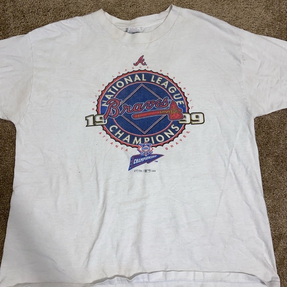 Fruit of the Loom Other - Vintage Braves Tee